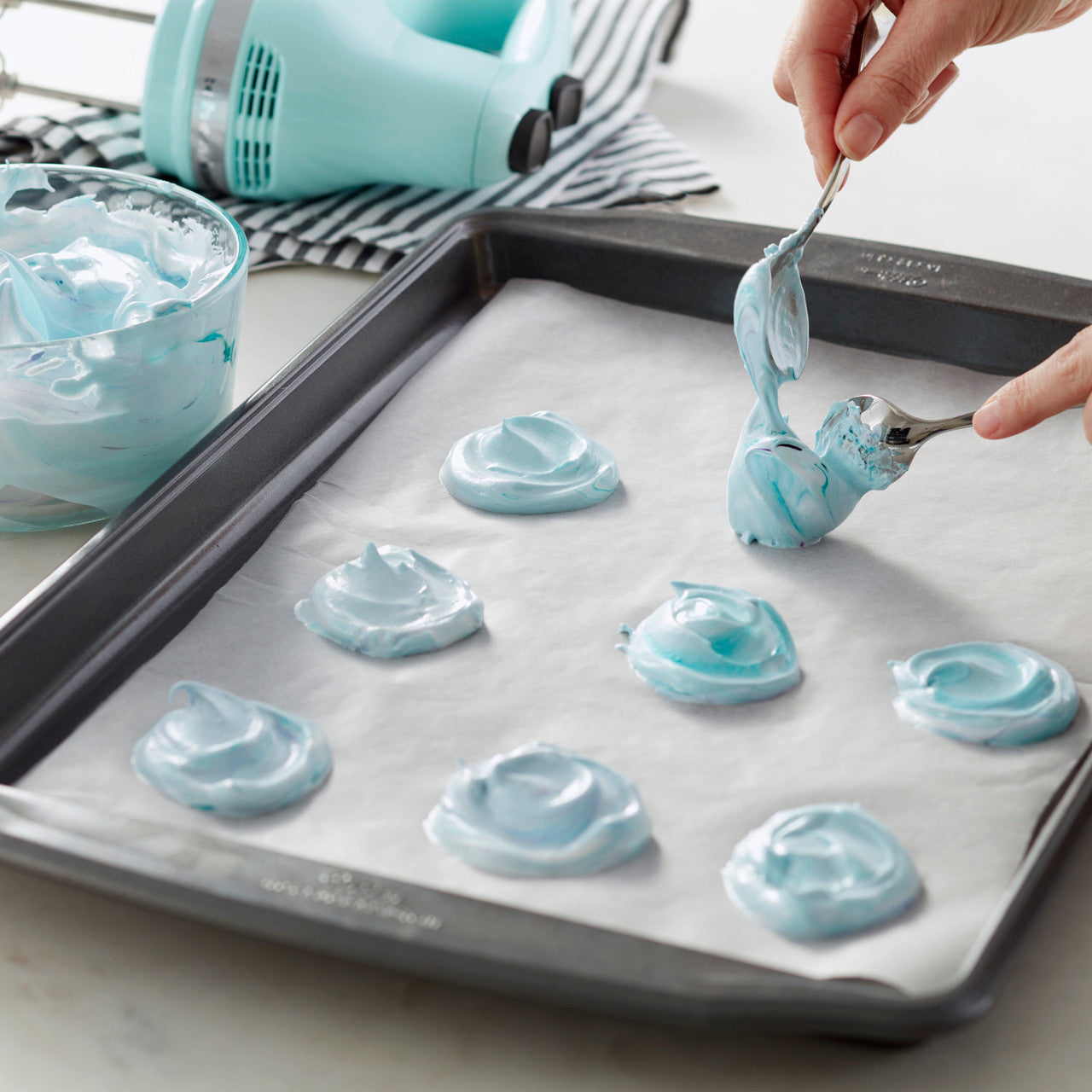 Perfect Results Premium Non-Stick Bakeware Cookie Sheet, 15x10 Inch, Wilton