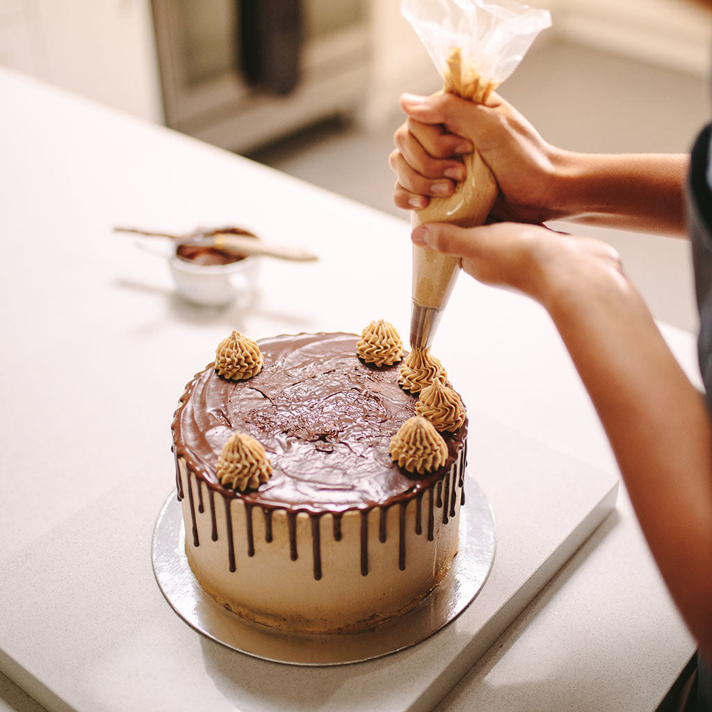 Cake Decorating