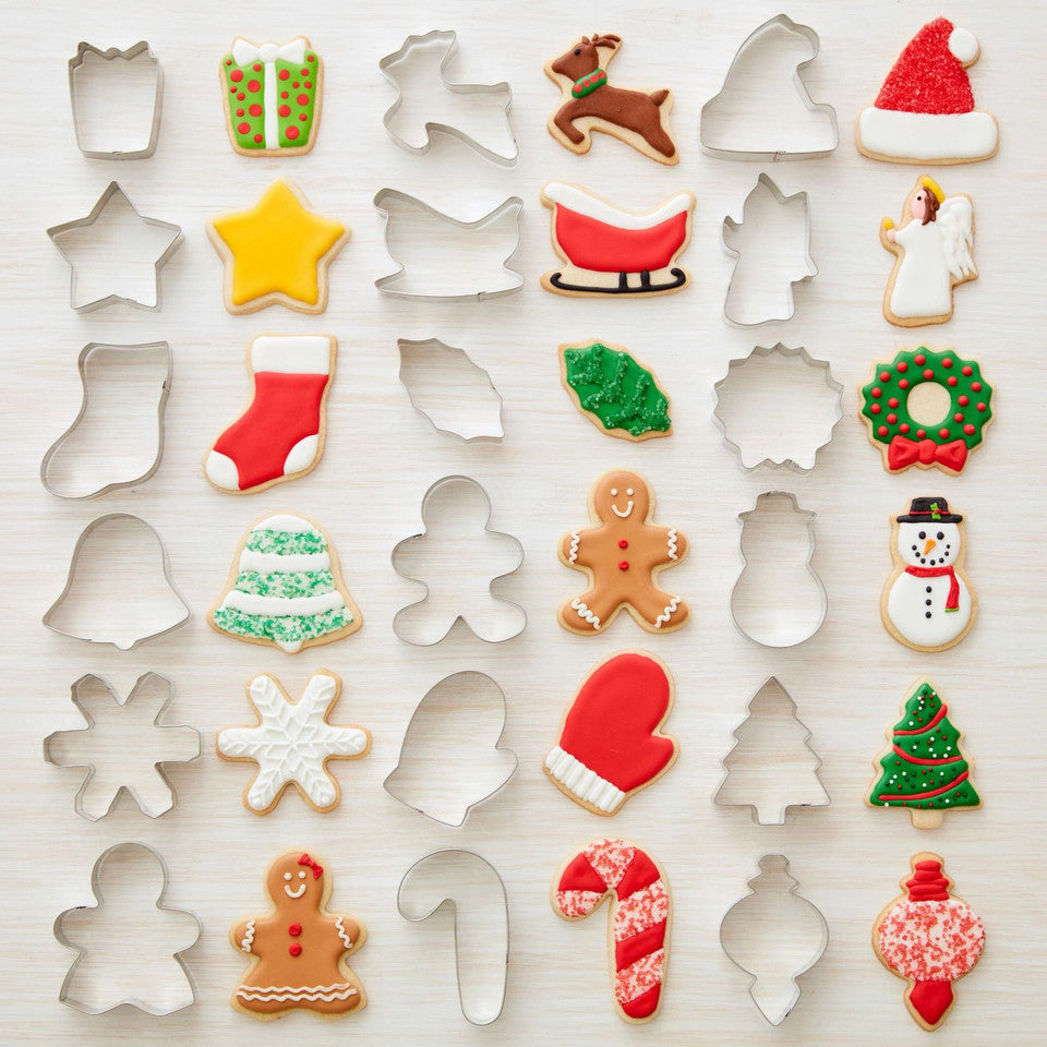 Wilton Christmas Cookie Cutters, 18-Piece Metal Set